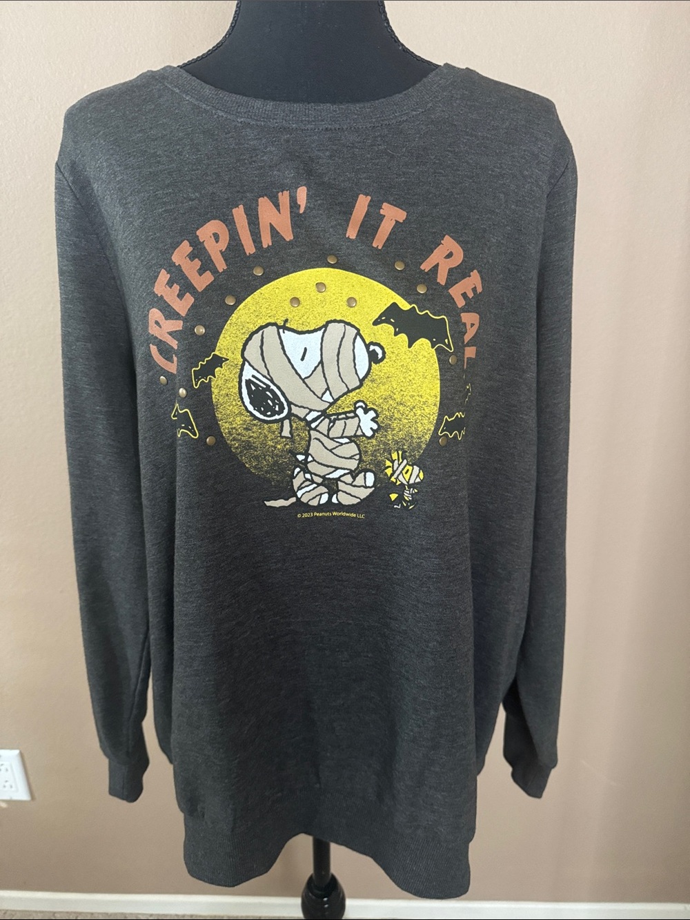 Peanuts Snoopy Studded  'Creepin' It Real' Dark Gray Crewneck Sweatshirt